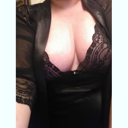 Гарна кицька.Шалю.Інтим відео,фото.Віртік з лицем.Відверта переписка 